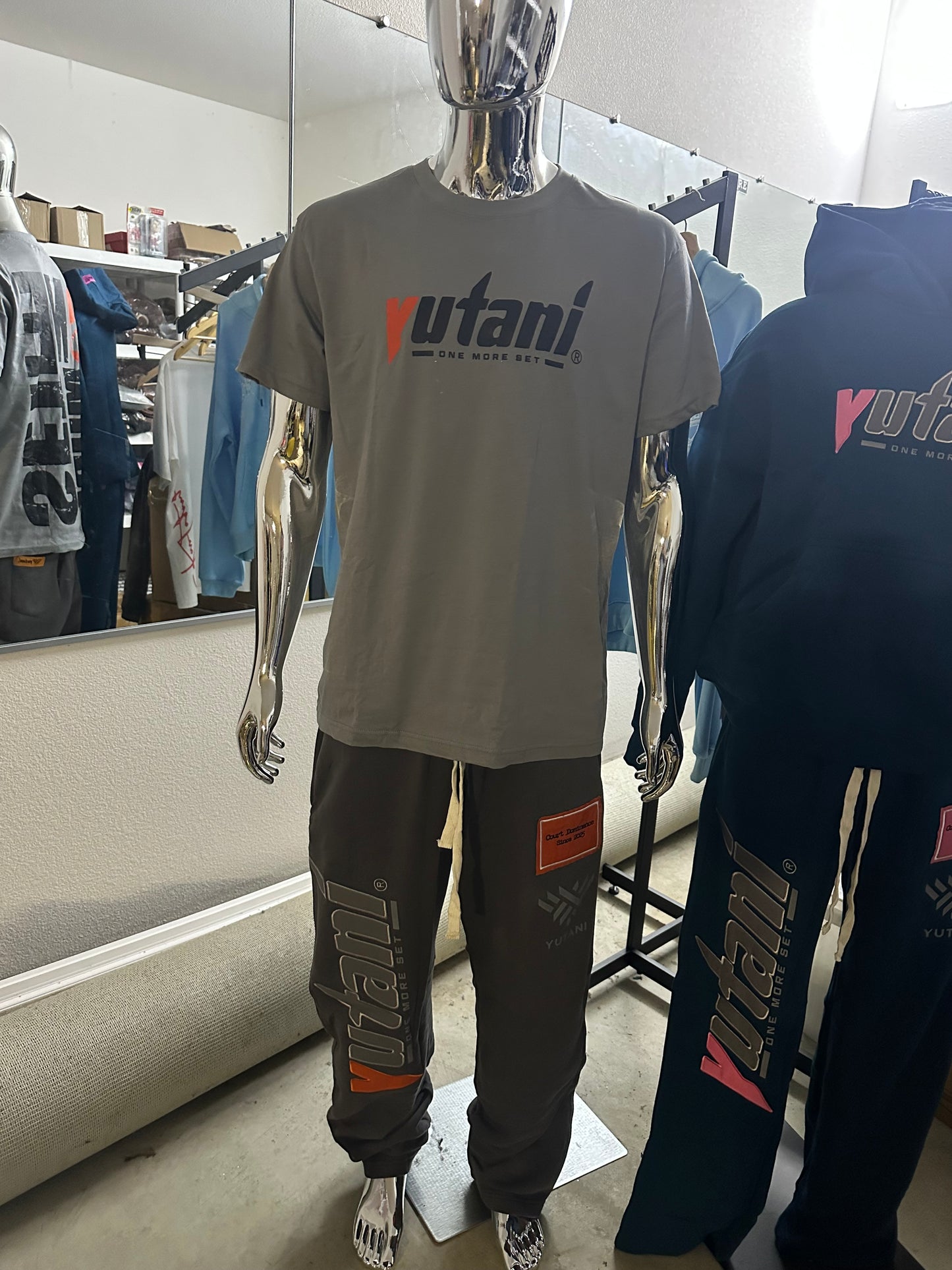 Yutani Mens Sportswear T-shirt (One More Set)